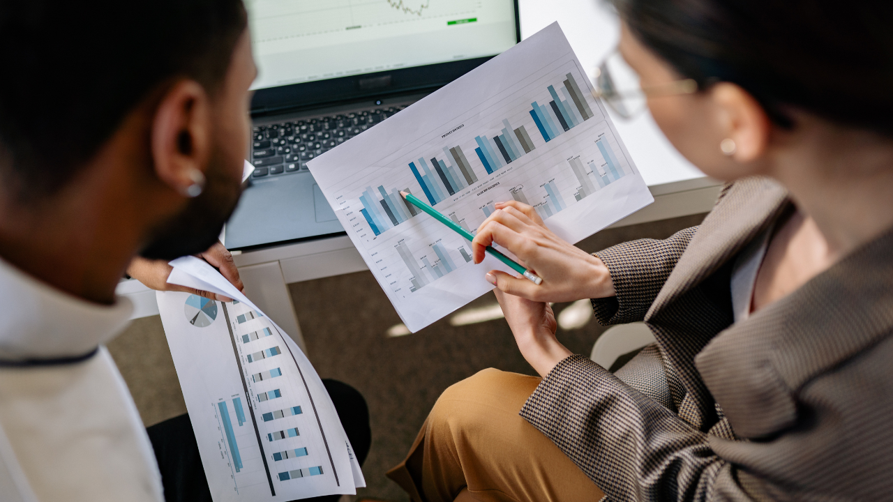 7 Best Data Analytics Courses and Certificates for Beginners
