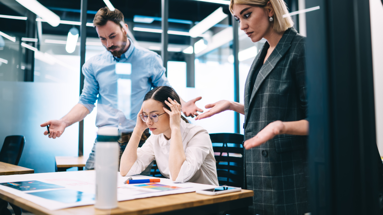 How Managers Can De-escalate Workplace Conflict: A Practical Guide