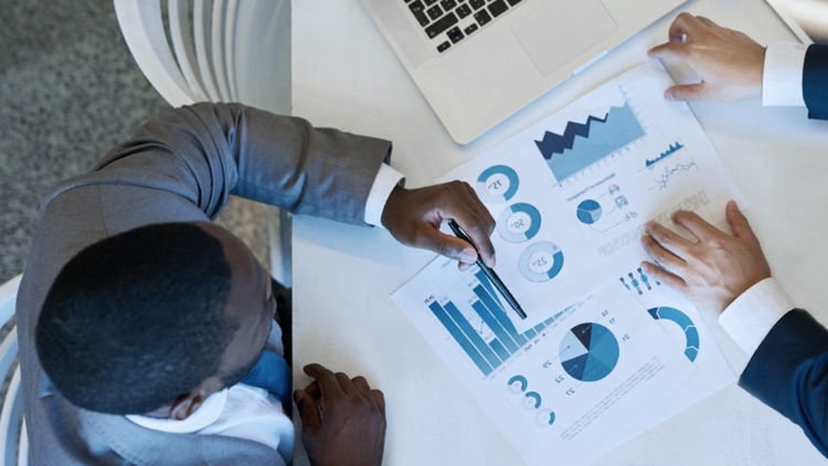 How to Learn Sustainable Finance: Skills & Strategies