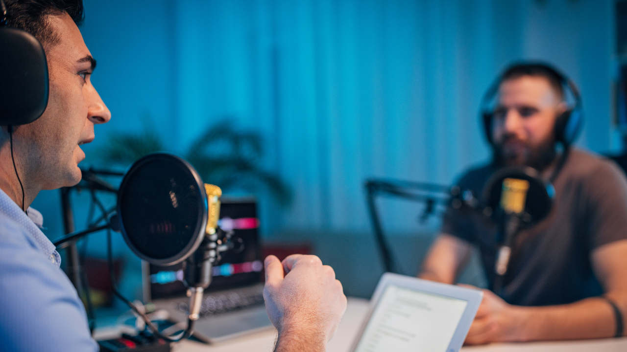 How to Start a Successful Podcast