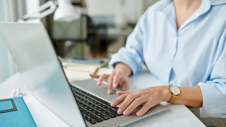 How to Write Professional Emails That Get Responses