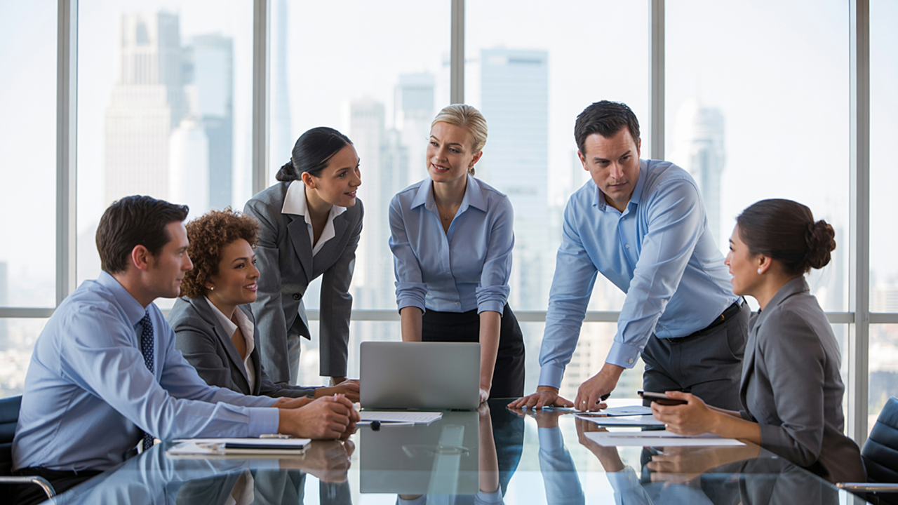 Leadership Habits That Build High-Performing Teams