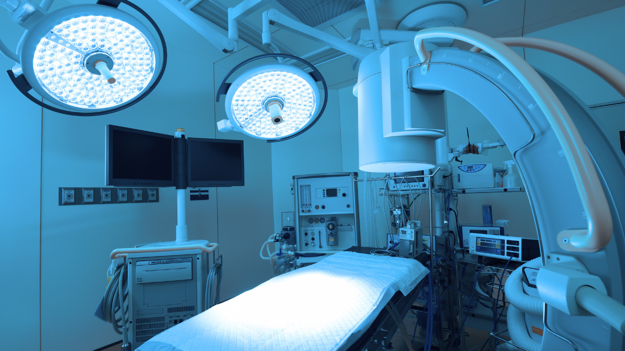 Medical Device Career Guide: Skills, Certifications & Career Paths