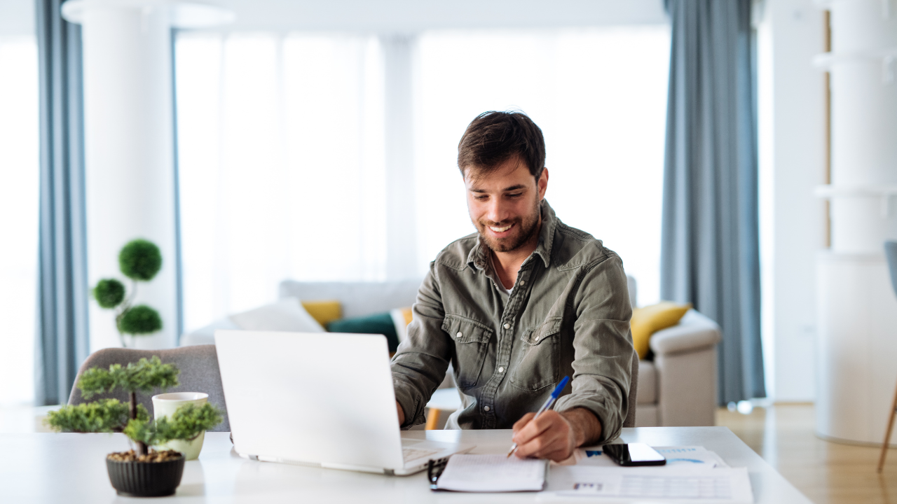 Featured Training Courses & Toolkits | Customer Service, Communication & Leadership